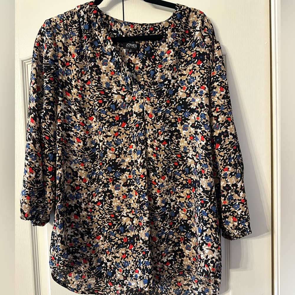 jones NY blouse L